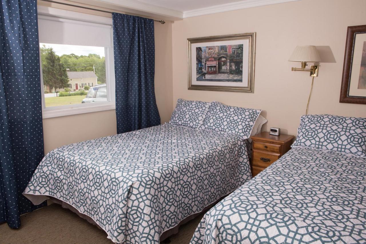 Governor'S Rock Motel Shaftsbury Экстерьер фото