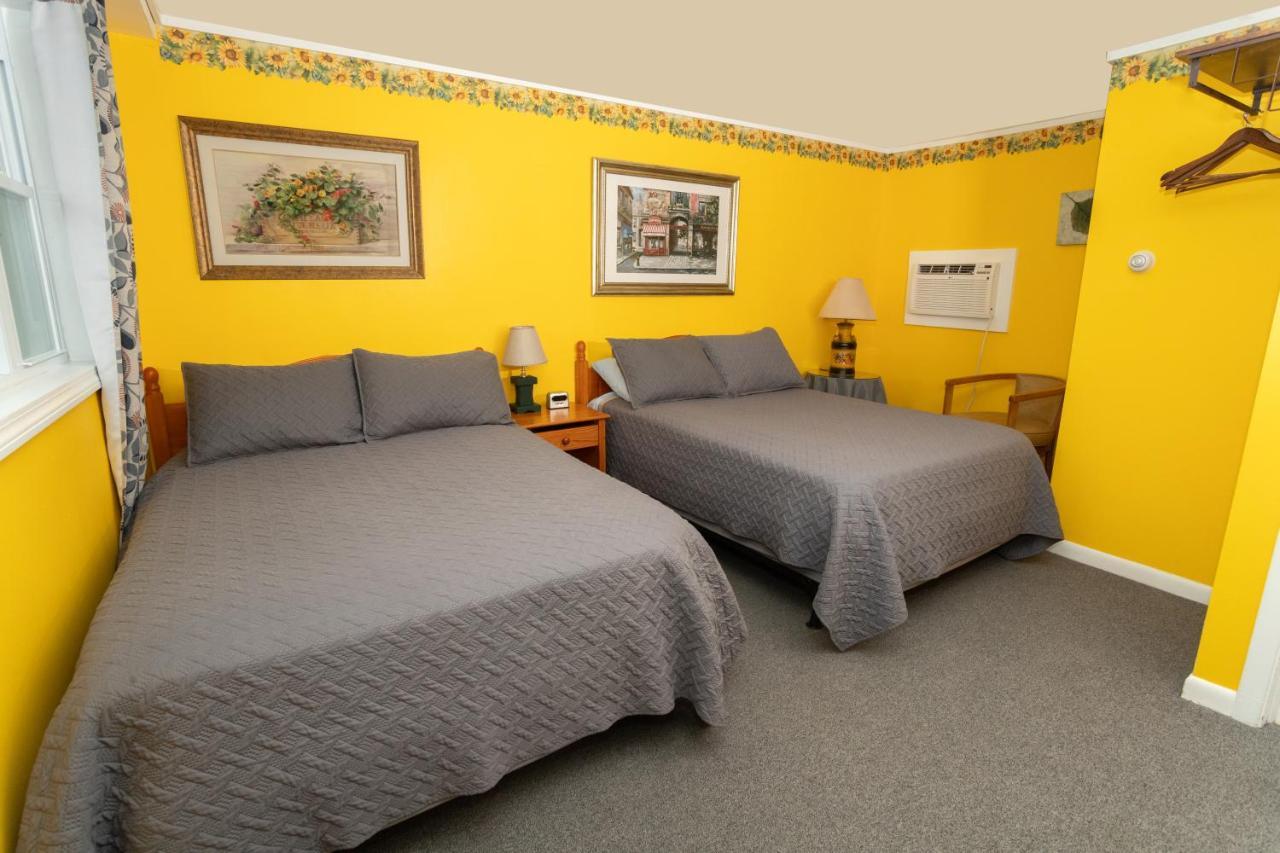 Governor'S Rock Motel Shaftsbury Экстерьер фото