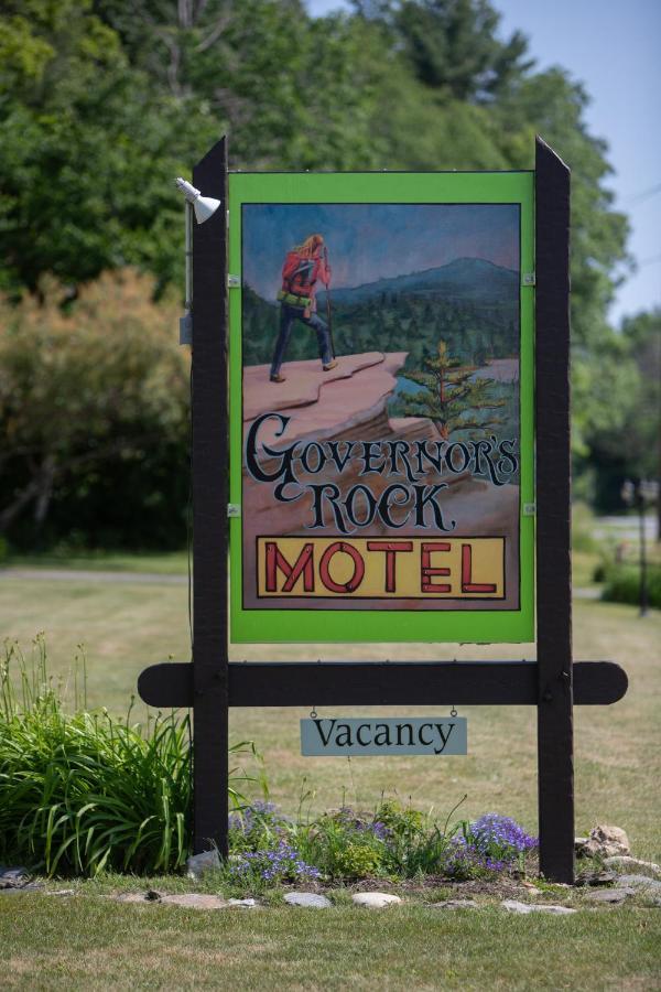 Governor'S Rock Motel Shaftsbury Экстерьер фото