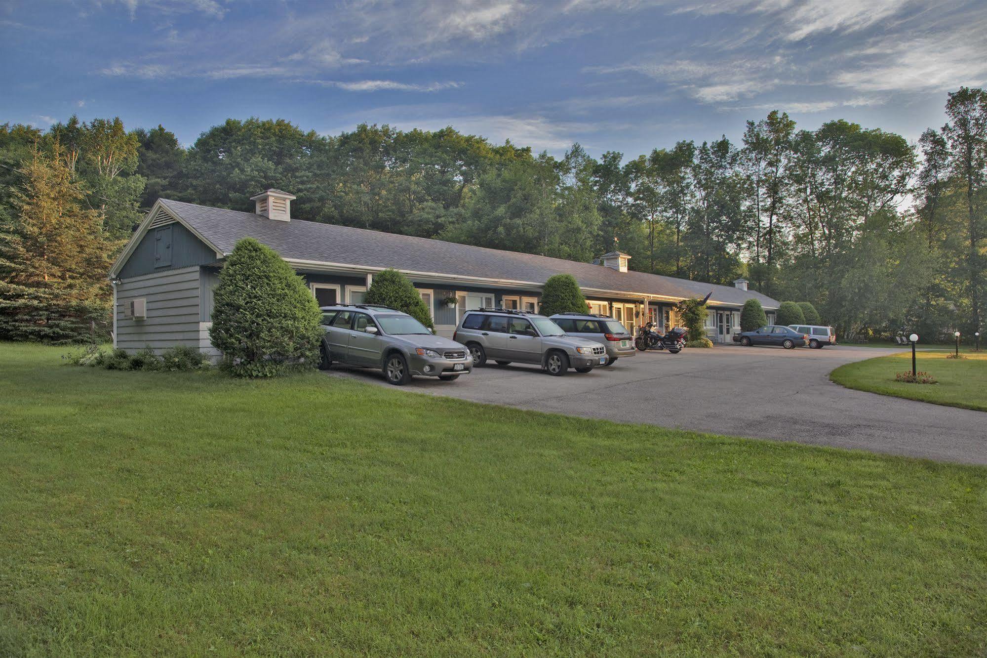 Governor'S Rock Motel Shaftsbury Экстерьер фото